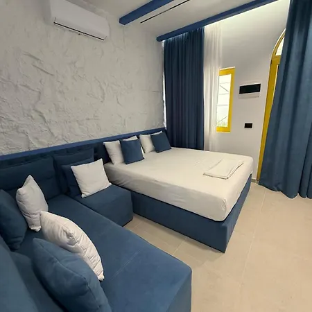 Blue Santorini * Himare