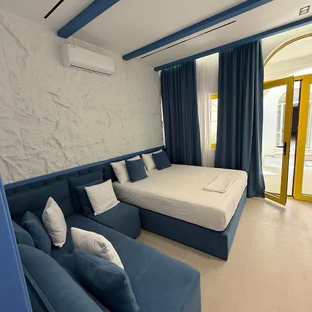 Blue Santorini Apartment Himare