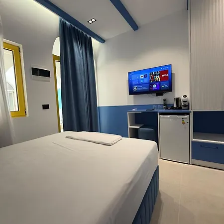 Blue Santorini *